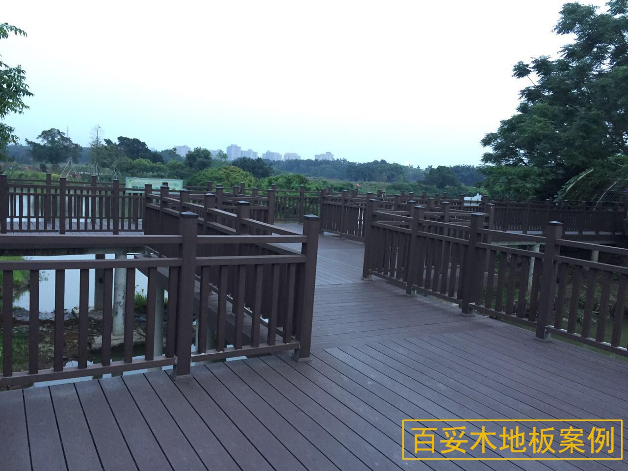 影響塑木地板價格的因素